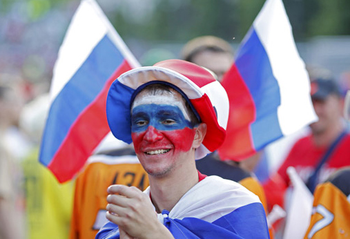 МИД и Ростуризм призывают россиян быть осторожными на Евро-2016