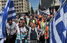 В Афинах из-за забастовки нарушена работа общественного транспорта