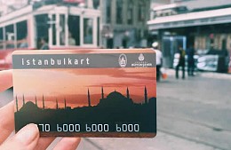 Туристы в Стамбуле не могут пользоваться общественным транспортом