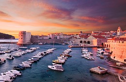 Российская авиакомпания запустит чартеры на курорты Адриатического моря