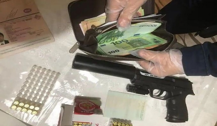 Дипломаты РФ проверяют информацию о задержанных в Турции россиянах