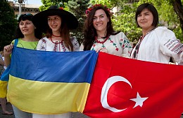 Пока российских туристов не пускают в Турцию, Украина собирается увеличить количество чартерных рейсов на направление