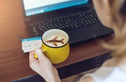 Авиабилеты за границу «в один конец» взлетели в цене