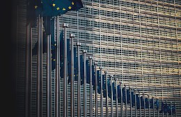 Гуманитарные визы для россиян: что говорят в ЕС