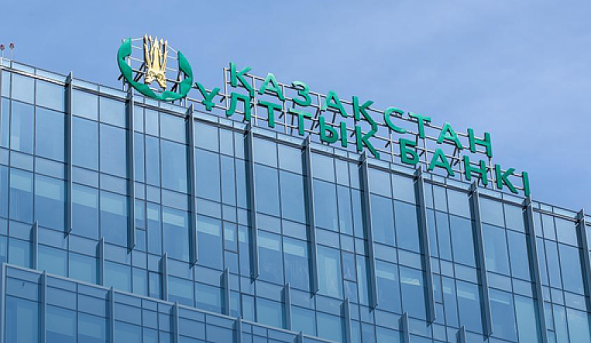 Туристам из России стало сложнее дистанционно оформить иностранную карту